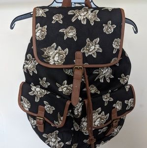 NWOT Black Floral Drawstring Backpack